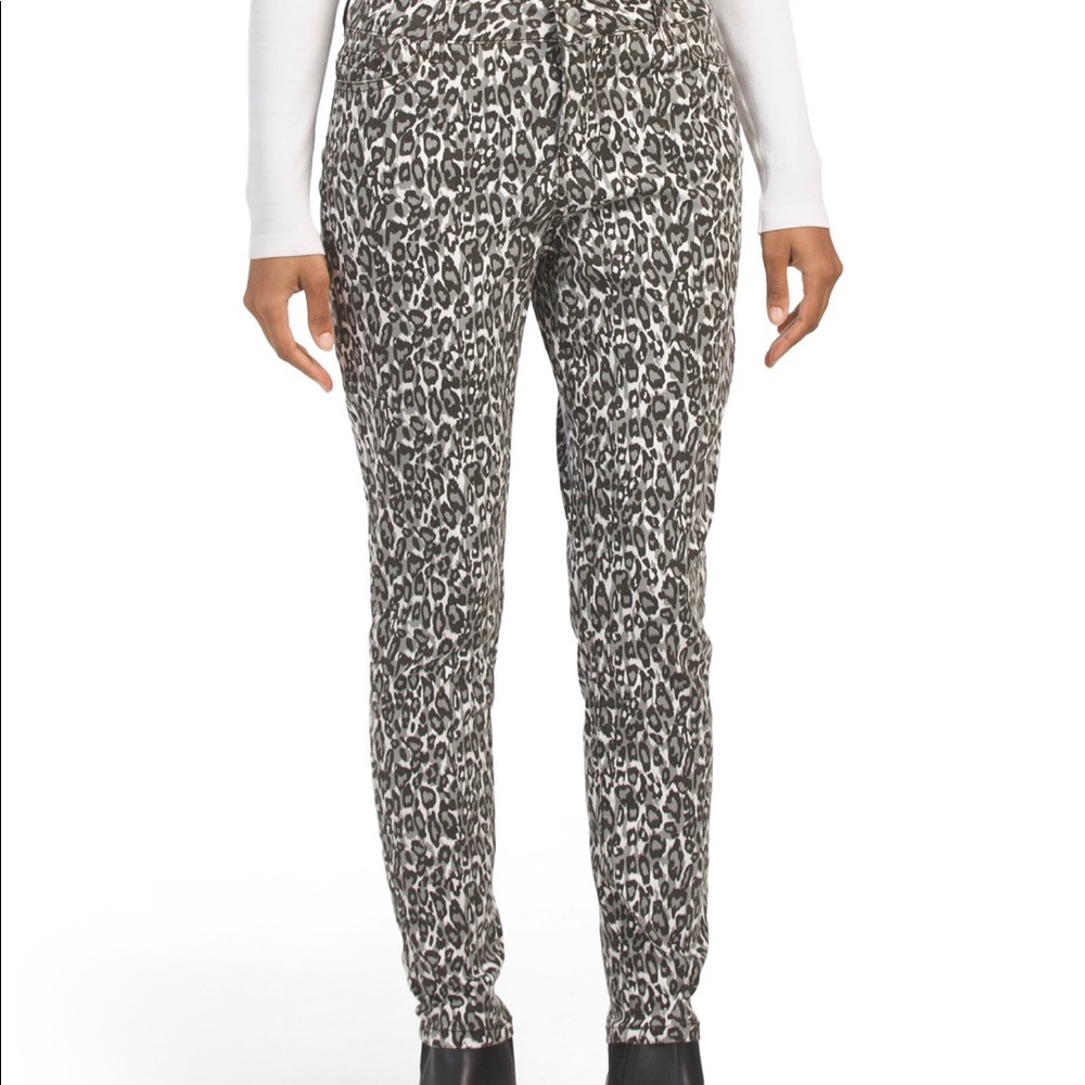 Blue Spice Size 3 Animal Print Skinny Ankle